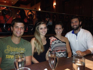 Zach, Katie, Aly y Christ (1)